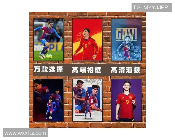 足球球星专属手套设计与创新趋势探索，提升运动表现与品牌价值